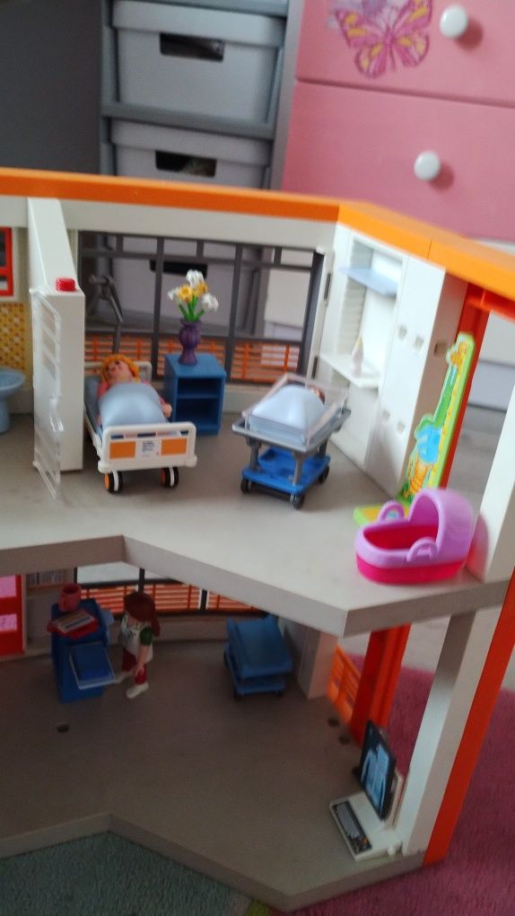 Domek szpital playmobil 2 pietra