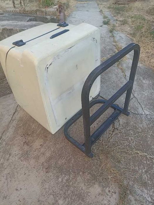 Кофр, ящик, багажник скутера