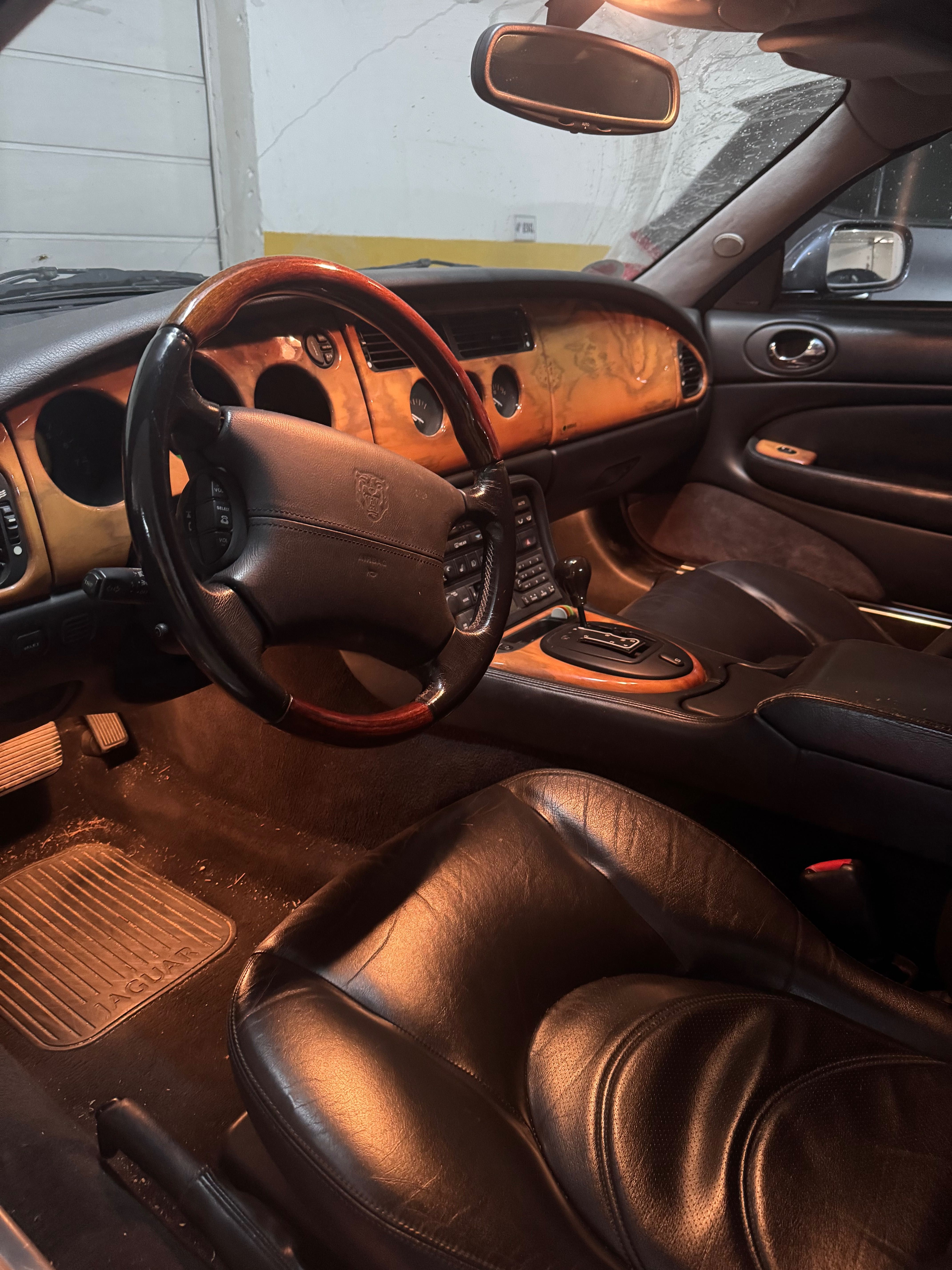 Jaguar XK8 Convertible 4.0 V8