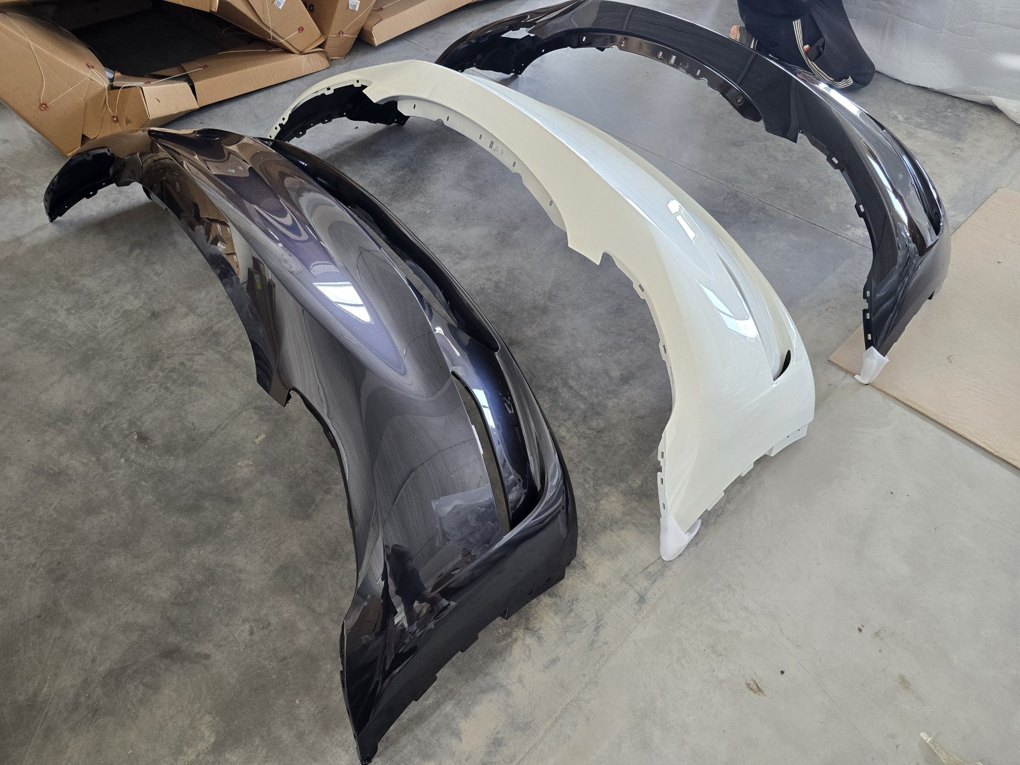 Бампер в КОЛІР Передній Задній Tesla Model Y 2023 2024