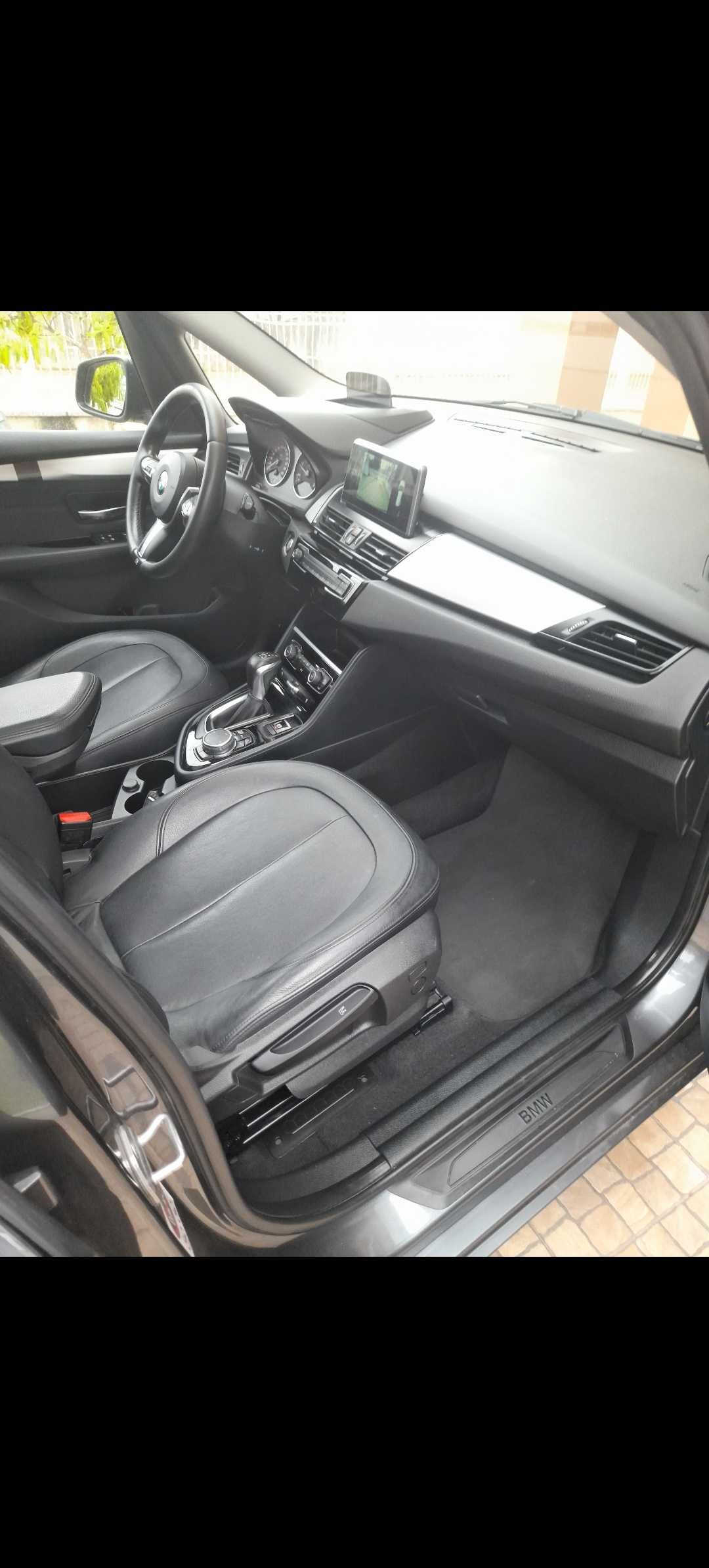 BMW 218d cx auto