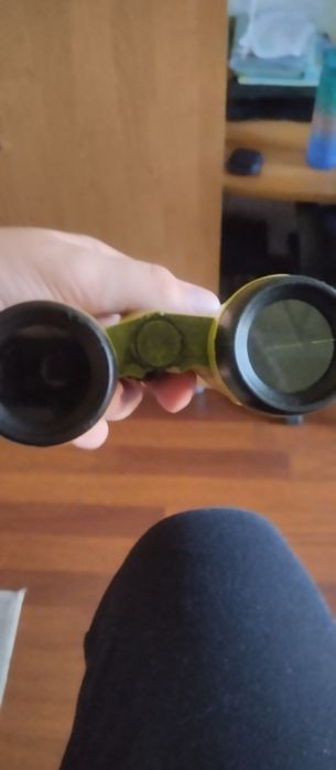 Бінокль з приближенням