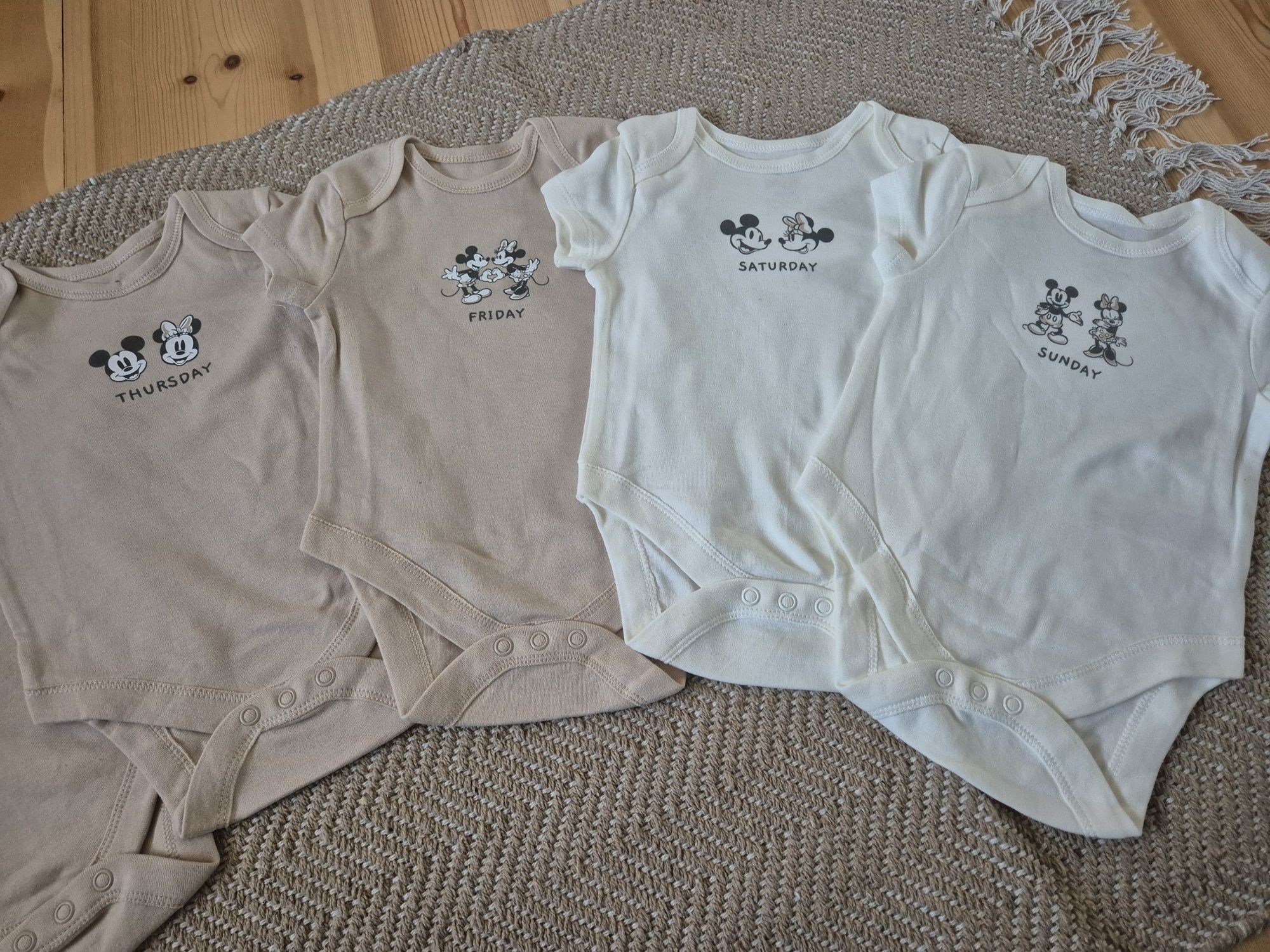 Zestaw prezentowy 7 body z krótkim rękawem 68cm Disney Baby at Primark