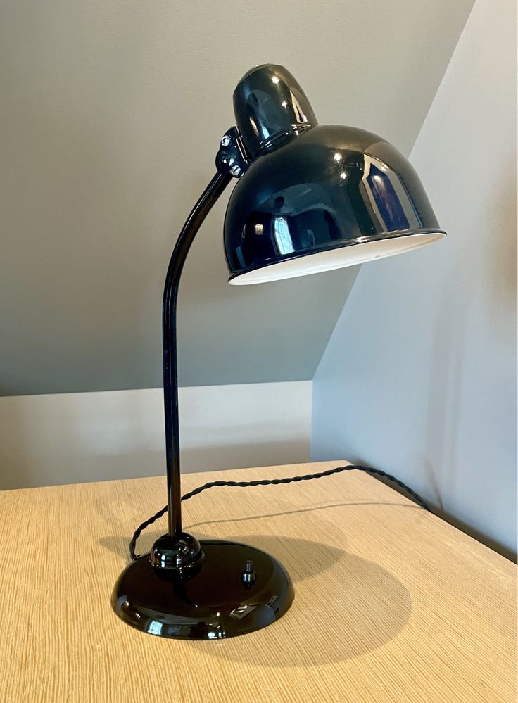 Лампа настольная "Kaiser Idell" Model 6551 Lamp