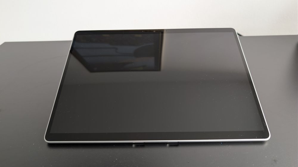 Microsoft Surface 9 Pro i7 32GB RAM 1TB