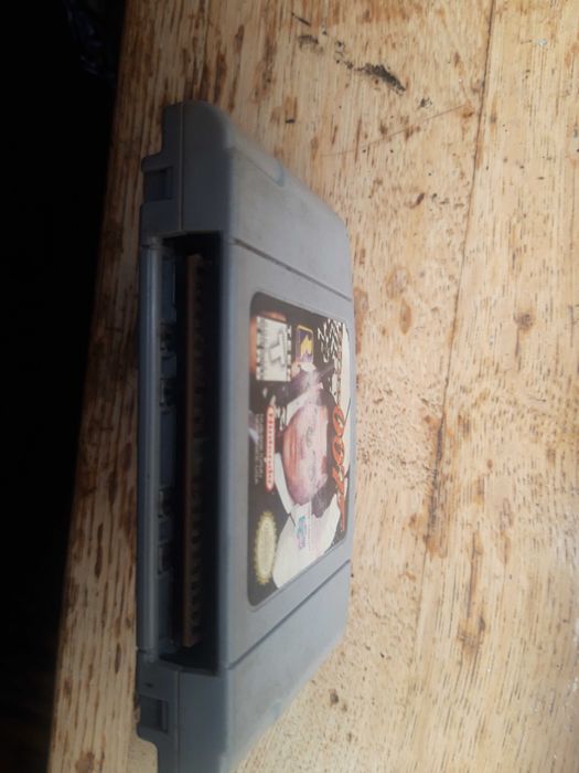 Gra Golden Eye 007 na Nintendo 64