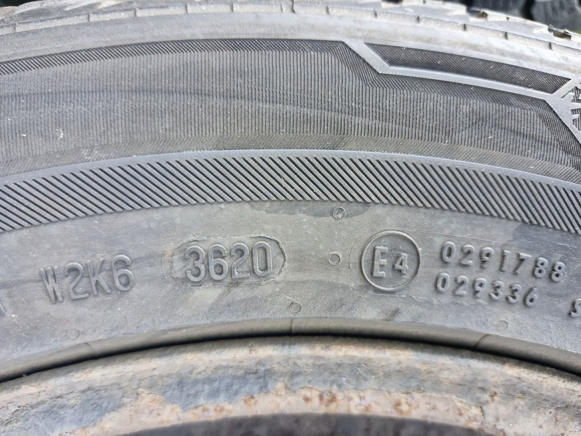 Komplet kół Ford Kuga 5x108 235/55 R 17 Cali