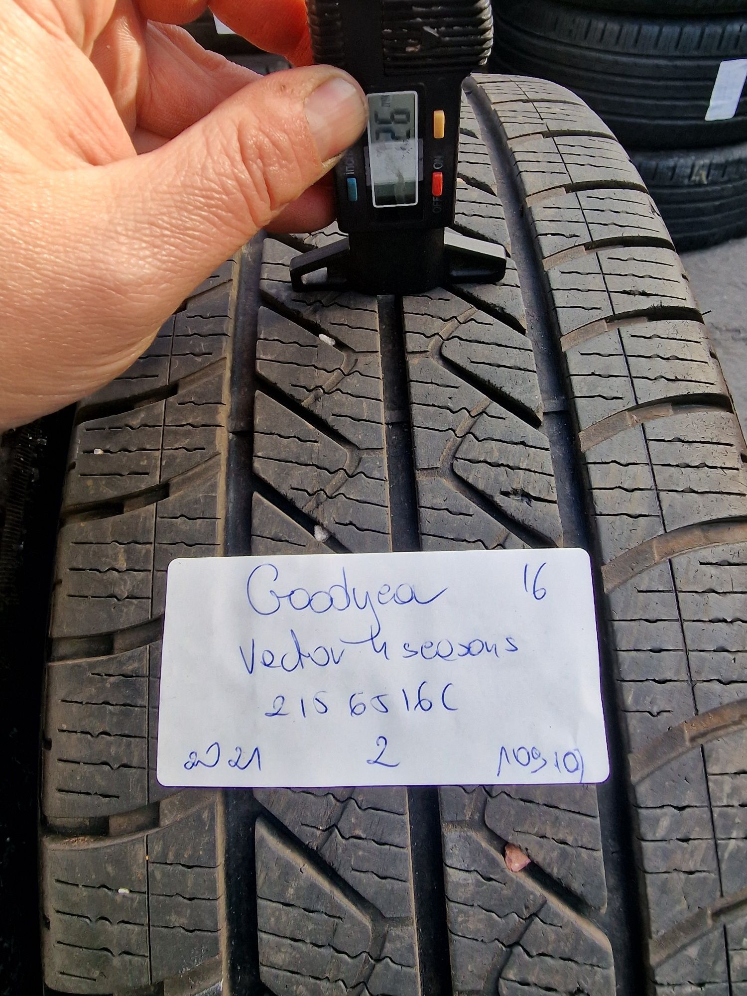 215/65/16C 215/65R16C GOODYEAR 2021 CAŁOROCZNE