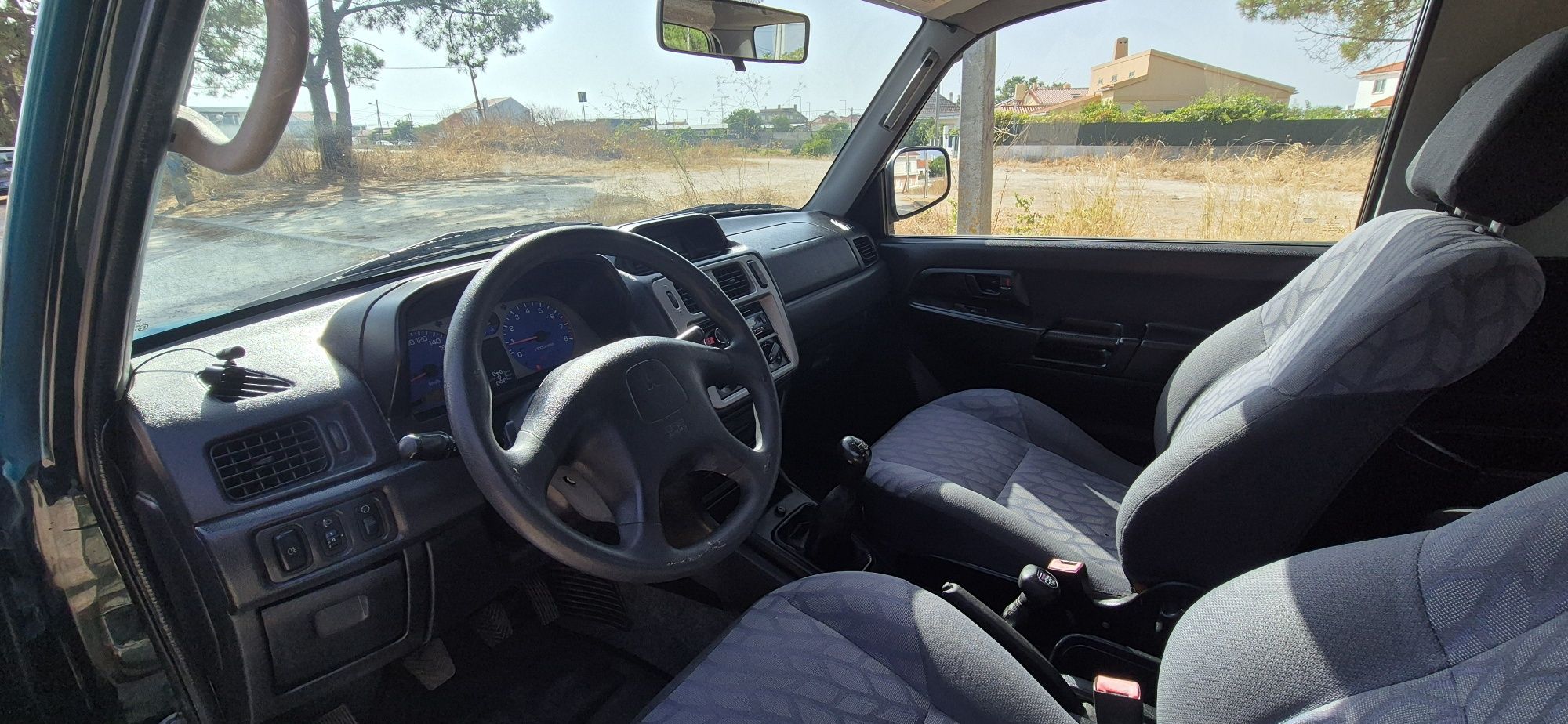 Mitsubishi Pajero Pinin 1.8 GDi P1 4X4 NACIONAL de 2001