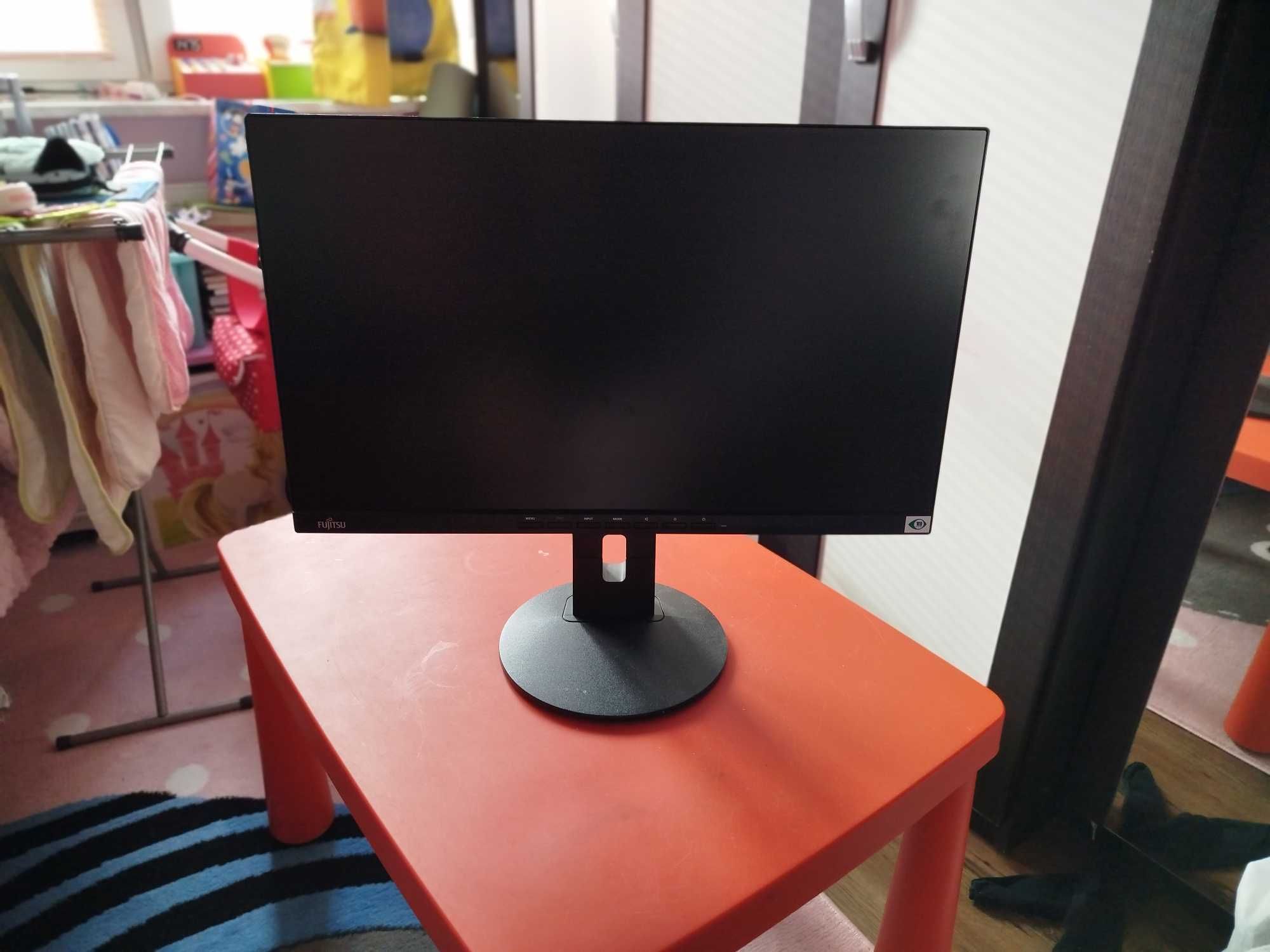 Monitor Fujitsu 23.8  B24-9TS S26361-K1643-V160