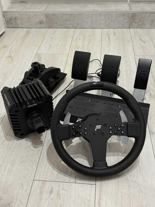 Kierownica Fanatec CSL DD 8NM + Pedały + Table Clamp - gwarancja 01/27