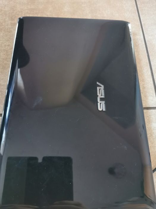 Asus 8 cali