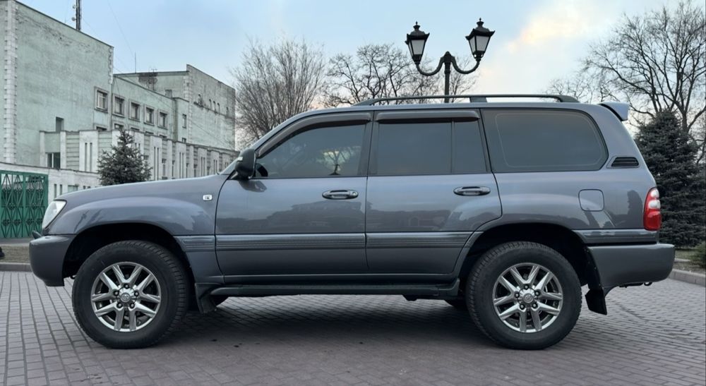 Продам ЛЕГЕНДУ Toyota Land Cruiser 100 2004 4.7 газ