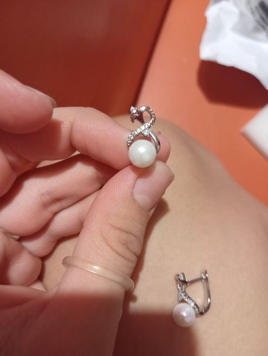 Продам новий набір сережки і кільце