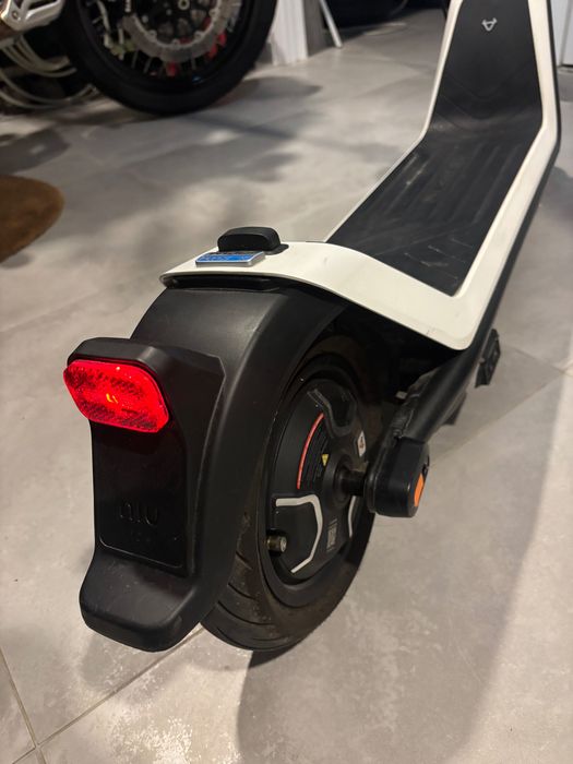 Trotinete Niu KQi3 290km