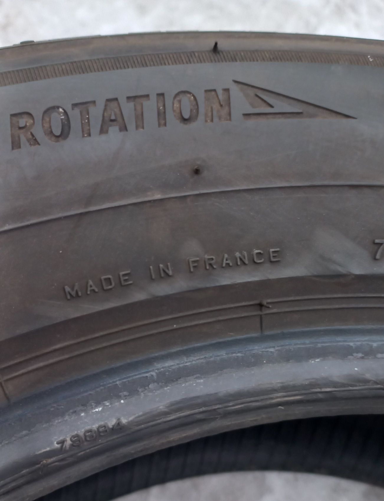 Шини всесезонні m+s 4шт R17 Bridgestone LM-005 215/65/17 Франція 2020р