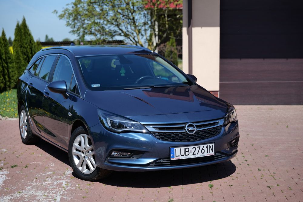 Opel Astra 1.6cdti 110km