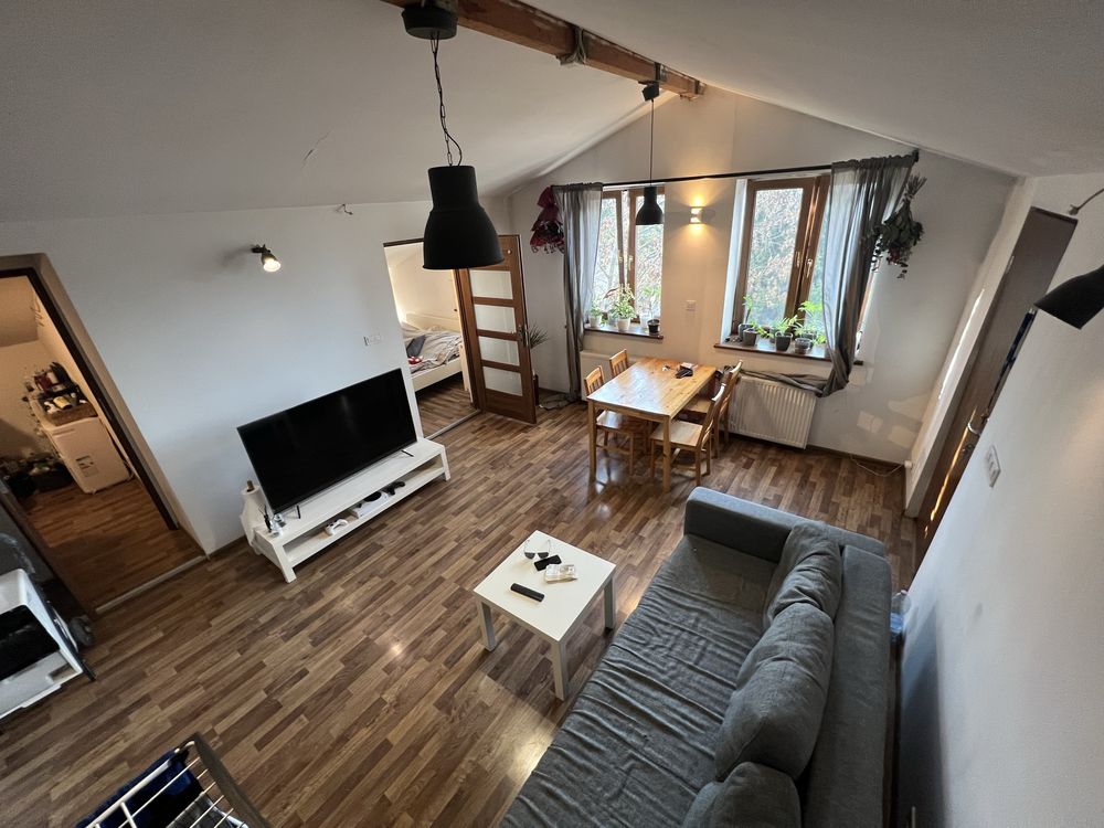 Centrum 52m2 , 2 pokoje ,parking w cenie