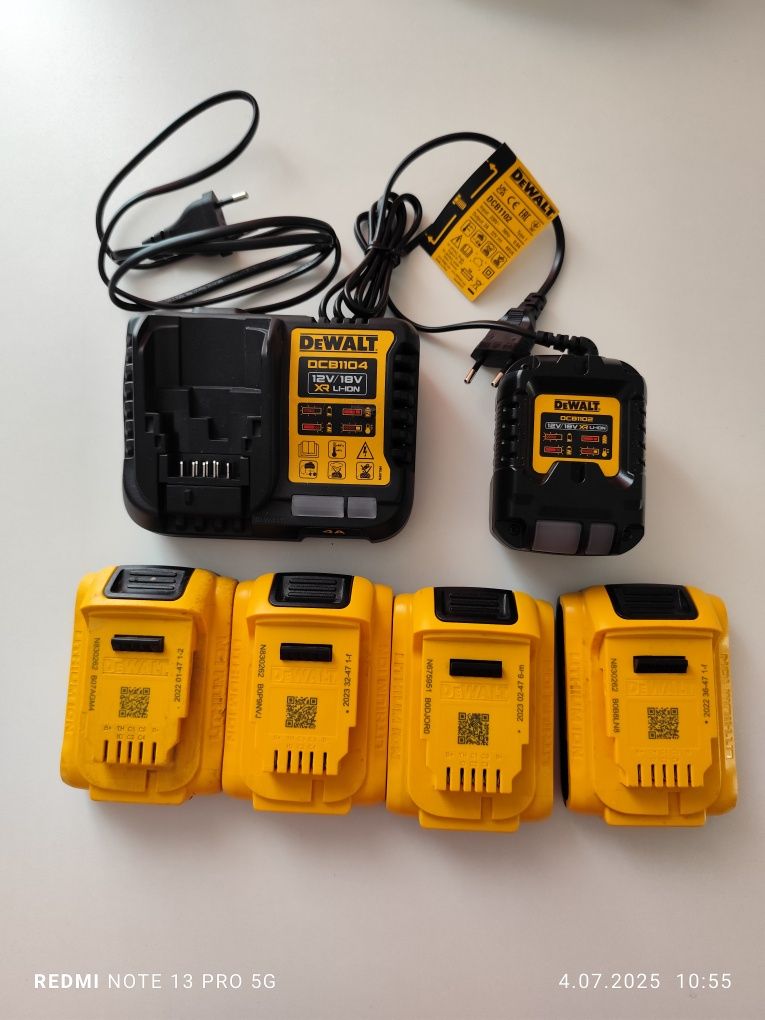 Zestaw dewalt dcb1104, dcb1102, 4x dcb183 2ah