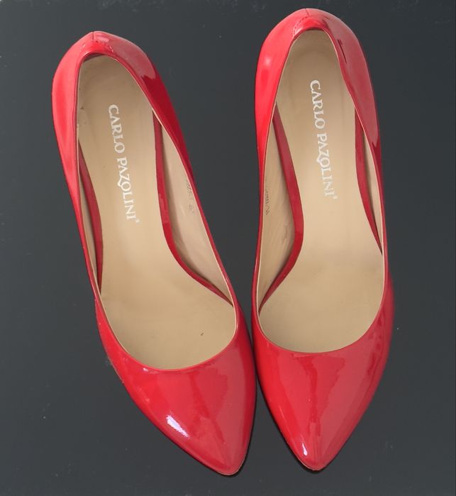 Туфлі - човники червоні Carlo Pazolini