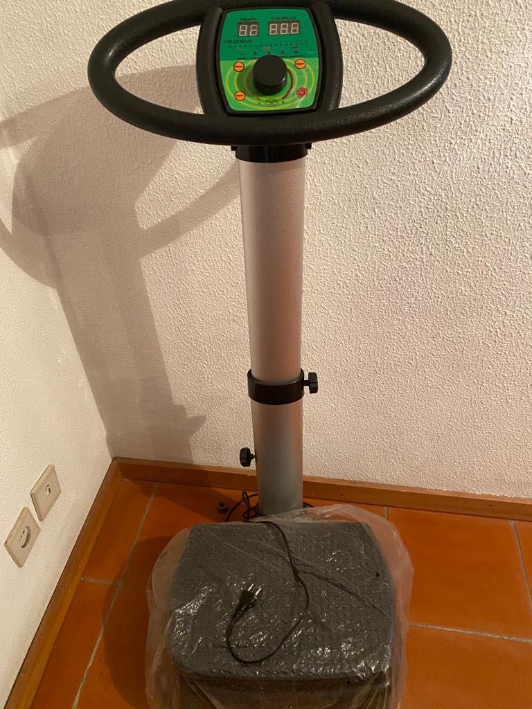 Máquina de Ginástica Vibratória