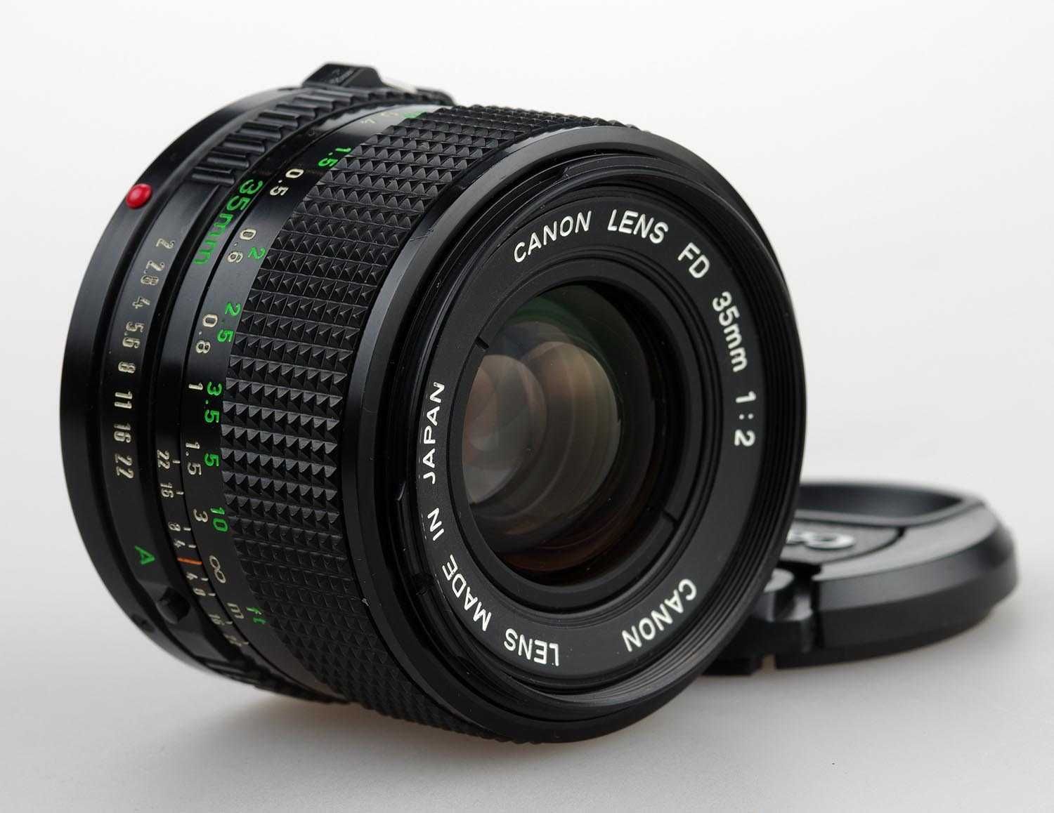 Canon 35/2 FDn якісний мануальний світлосильний ширококутник від Canon