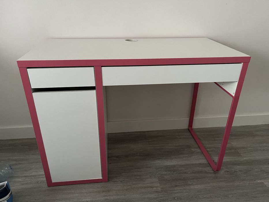 Biurko ikea Micke różowe