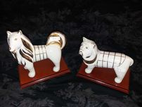 Cão porcelana fina