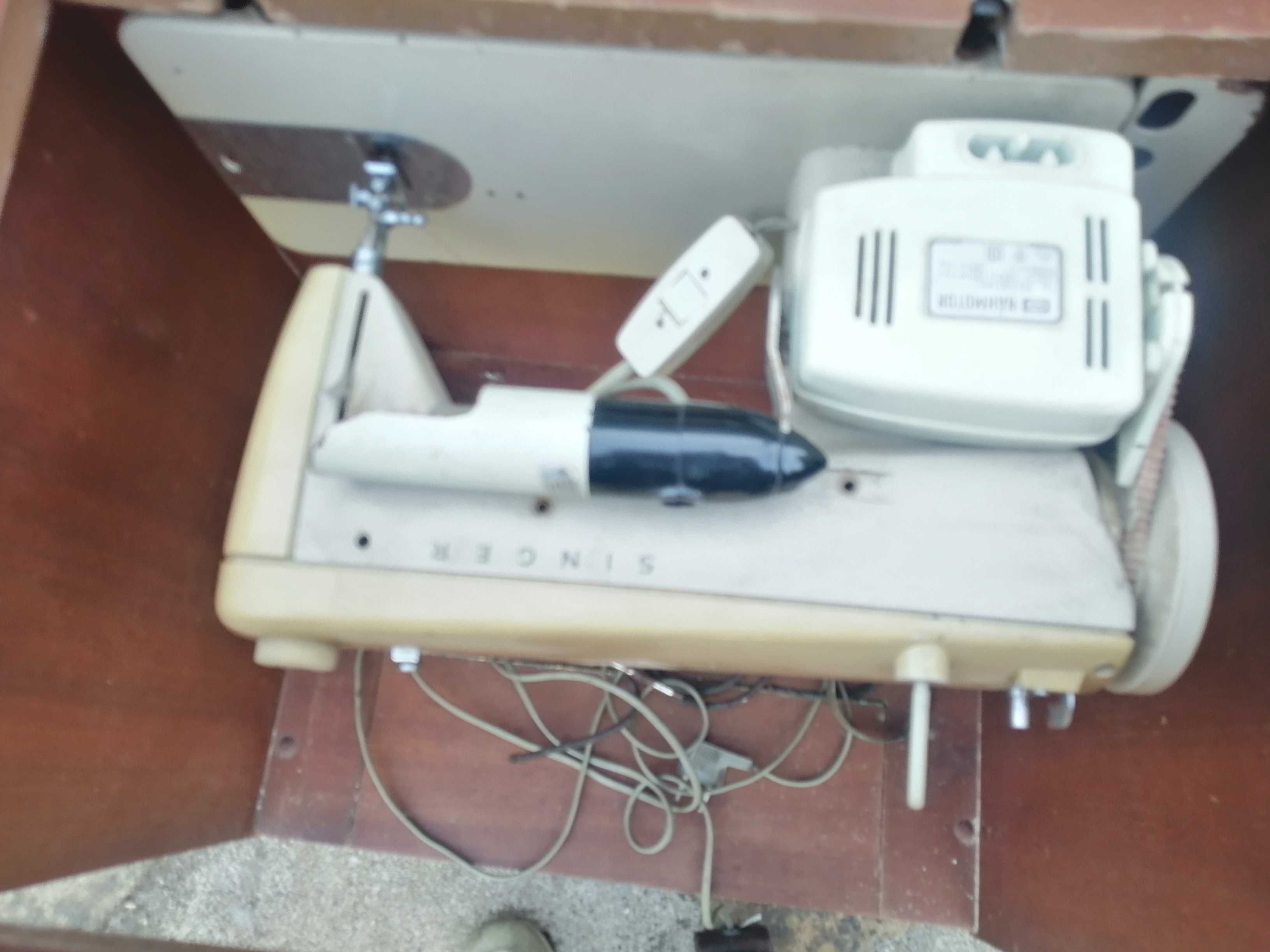 Maquina de costura