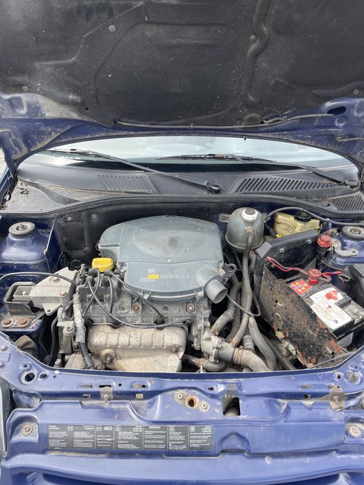 Renault Thalia 2001r 1,4 benzyna