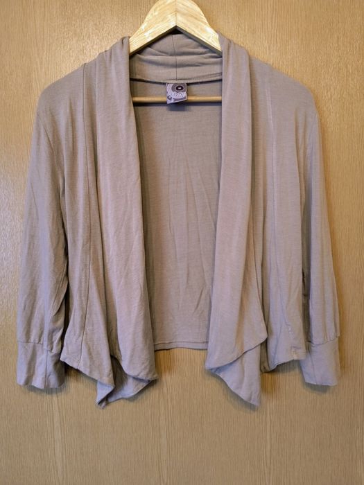 Narzutka damska - wiosenna