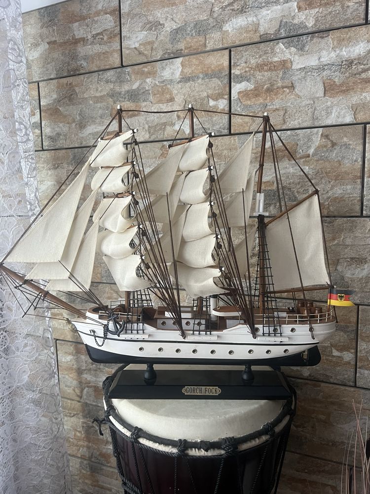 Antyk Replika model statyczny zaglowca szkoleniowego Gorch Fock