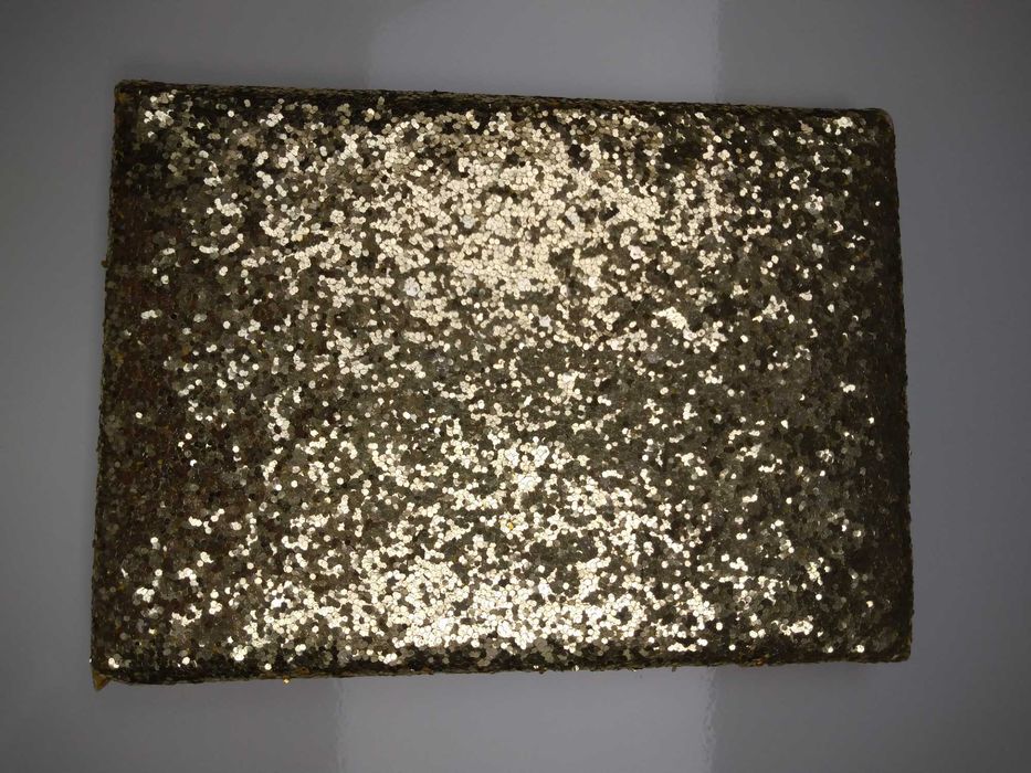 Notes 15x10 z brokatową złotą okładką