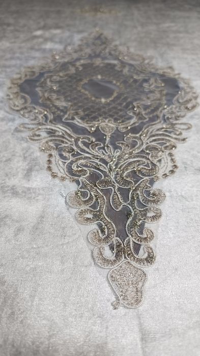 obrus 220x160 GLAMOUR WELUR+piękne HAFTY+złoto SUPER CENA