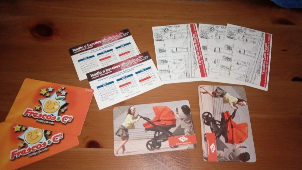 Calendários do anos 2000 & 2020.