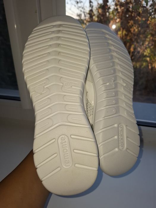 Новые лёгкие мокасины кроссовки"Remonte" 40 размер