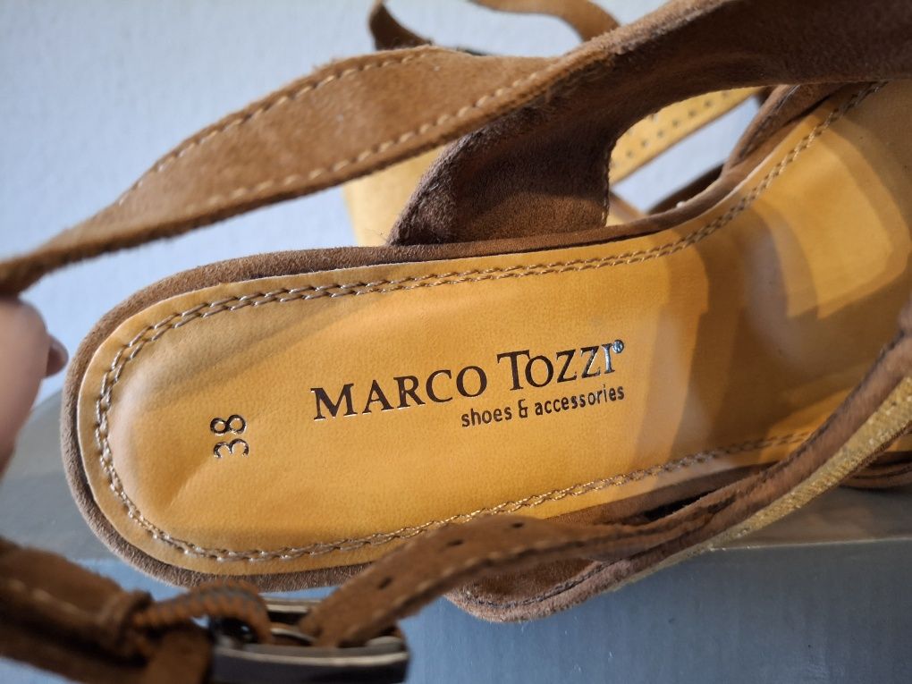 Marco Tozzi  sandałki damskie 38