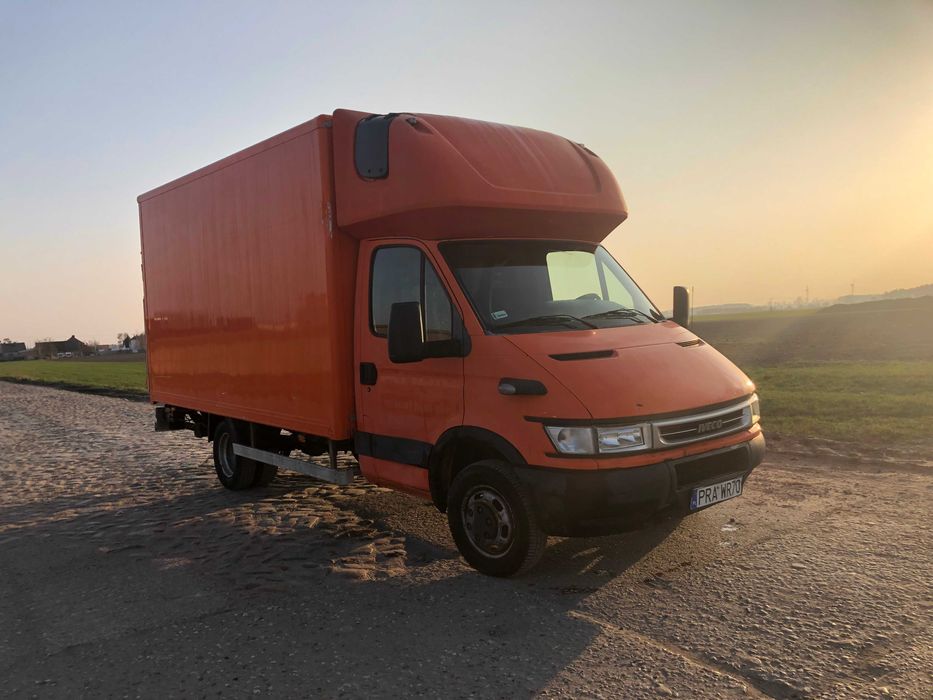Samochód Iveco Daily 40C12, hydro klapa, winda. kurnik