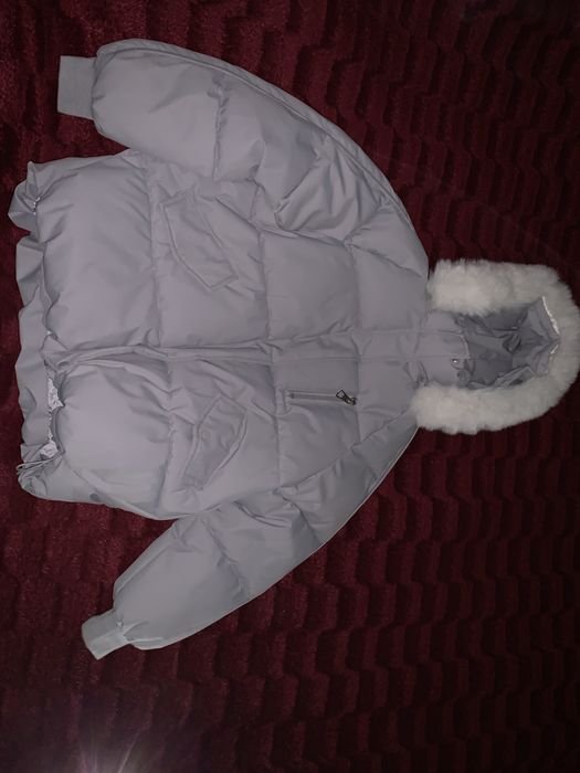 Продам зимову куртку