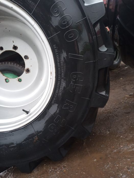 Kola do przyczepy rolniczej 825/20