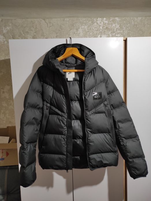 Куртка Nike Air Max Sportswear Storm-Fit розмір М