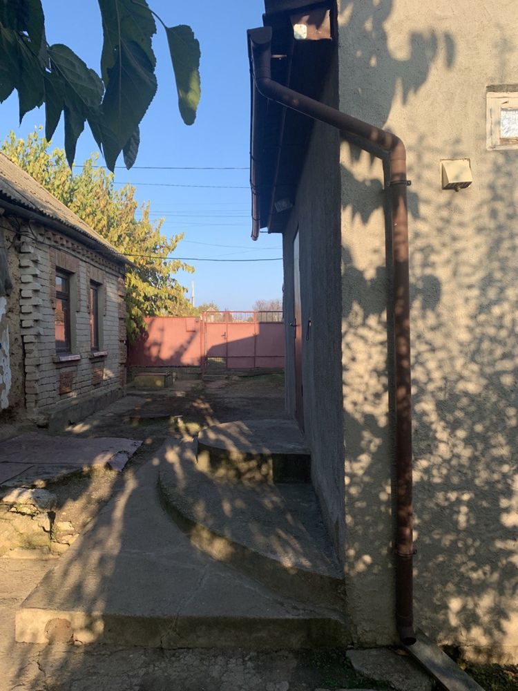Продаю дом в посёлке городского типа Малокатериновка