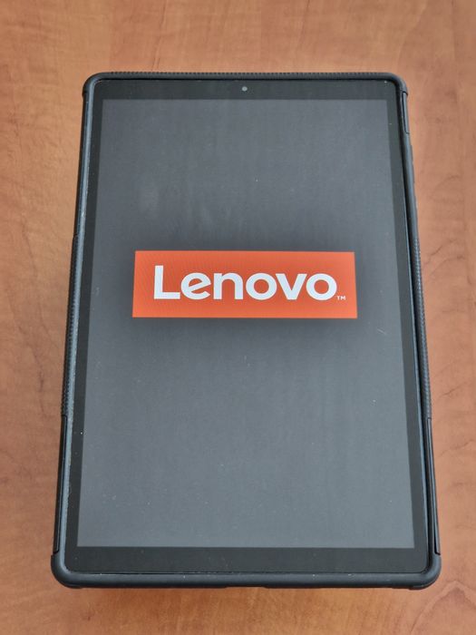 Lenovo Tab M10 (TB-X306F) – tablet 10,1" + etui pancerne