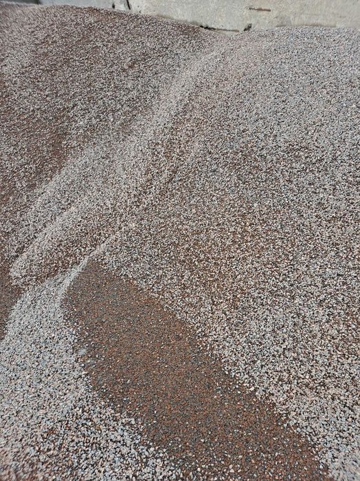 Żwir, kruszywo, podsypka, wysiewka, 0-4, 2-8, 0-16 mm, wywrotka 3,5 t