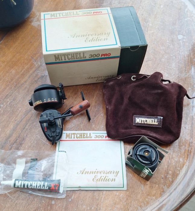 Carretos pesca mitchell antigos de colecão