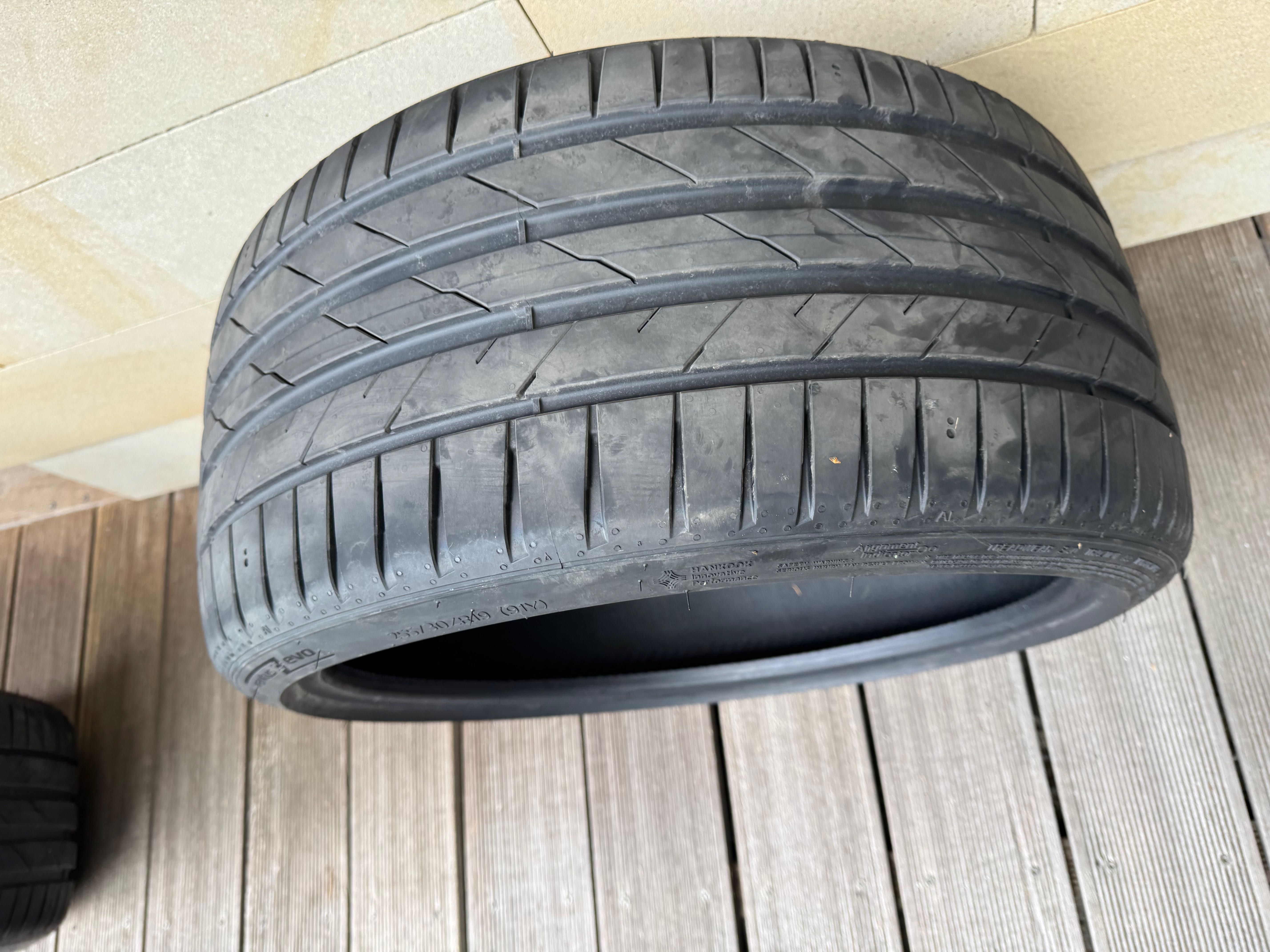 opony Hankook 255/30R19 - 2 szt NOWE