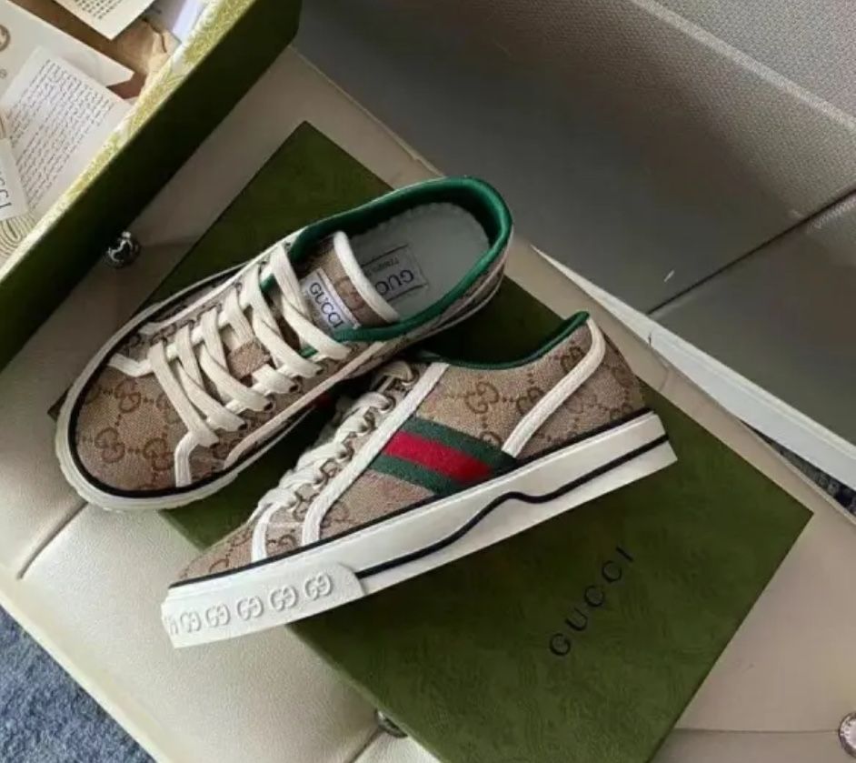 Кеди, Gucci . Кеды