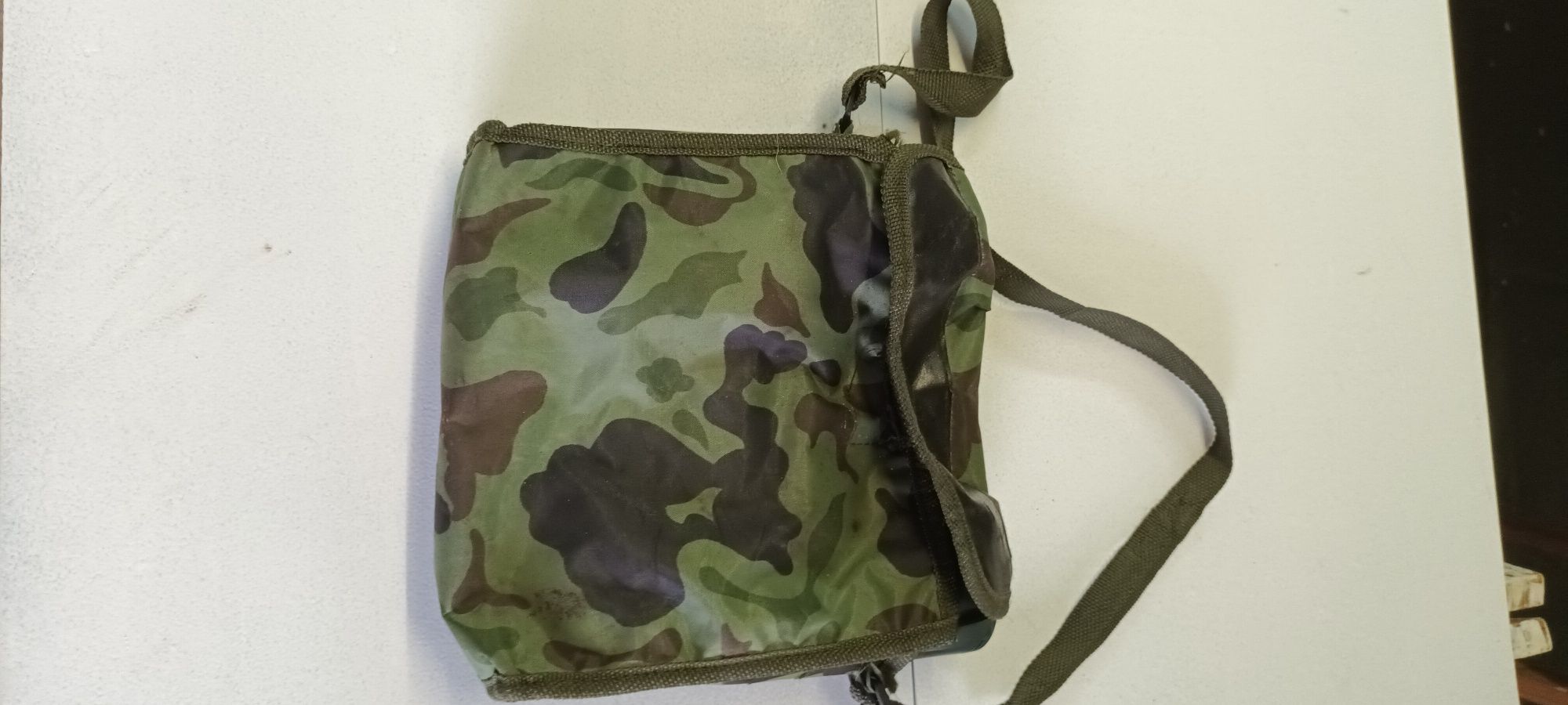 Binóculos com bolsa