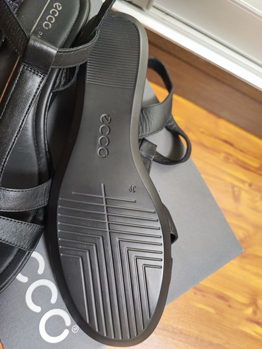 Босоніжки  ECCO р.39