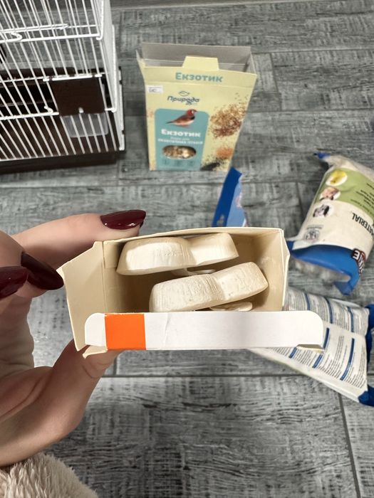 Продам клітку для птаха чи папуги